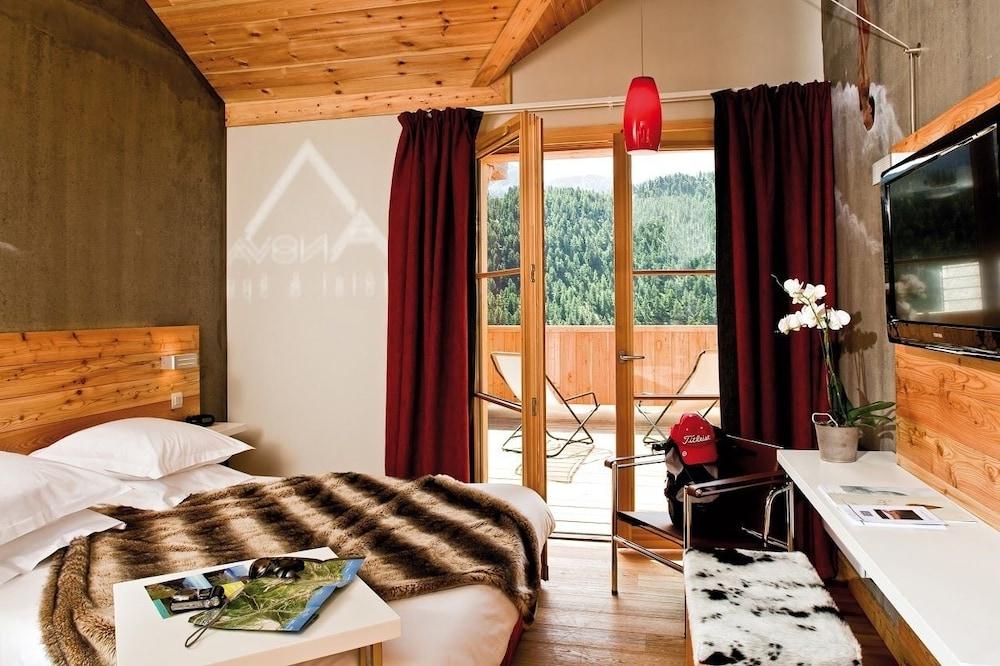 Anova Hotel & Spa Montgenèvre Exteriör bild