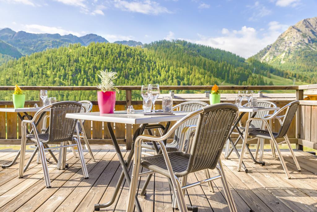 Anova Hotel & Spa Montgenèvre Exteriör bild